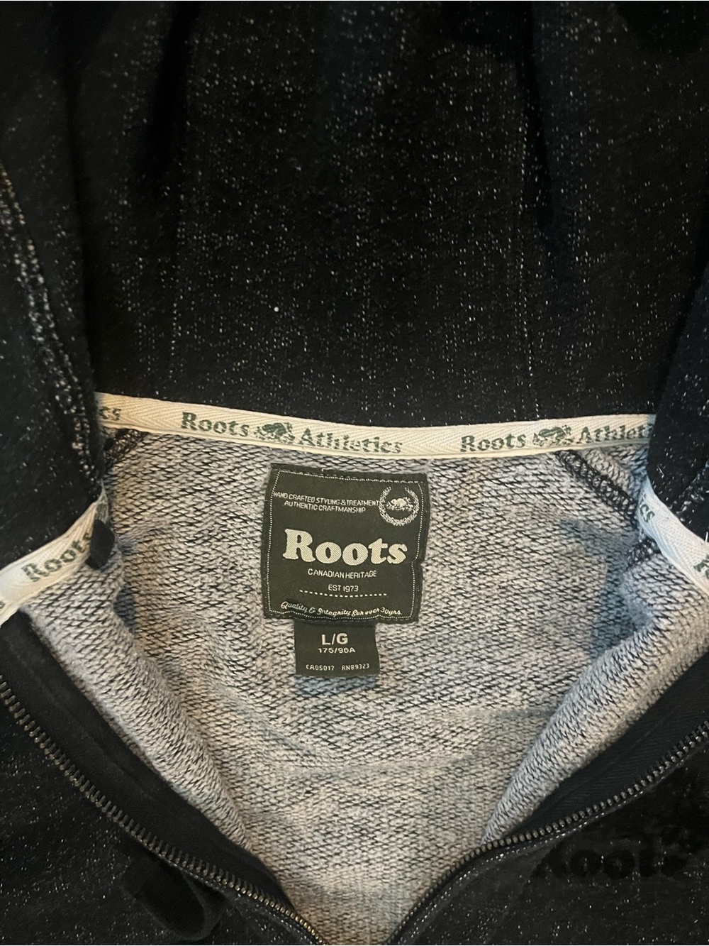 Roots Athletics Women’s Black Full Zip Hoodie – Size Large - Picture 5 of 6